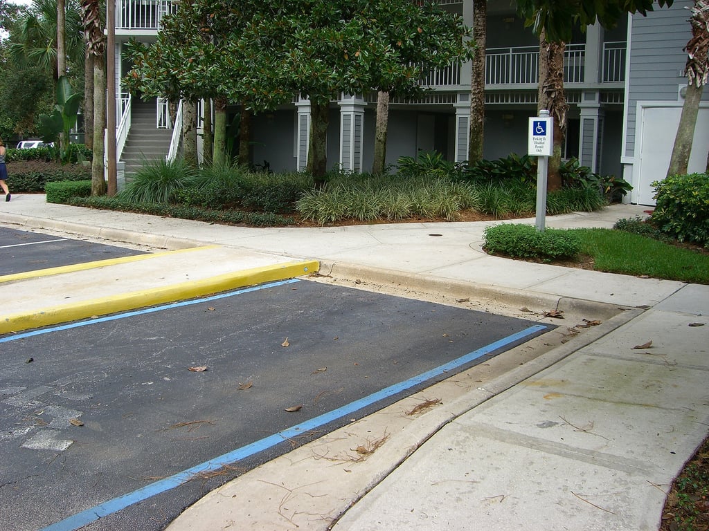 I can't remove parking lot, please help me